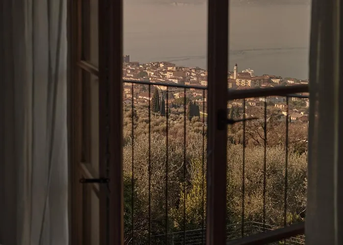 Borgo Tre Garda 아파트 *